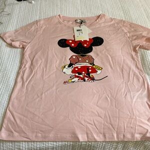 Dixie short sleeve shirt.